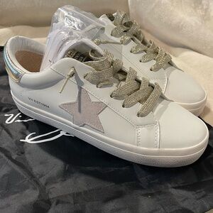 Brand New with tags Vintage Havana Lucy Star Sneakers
